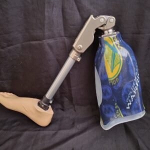 PROSTHETIC LEG, PNEUMATIC SINGLE AXIS WEIGHT-ACTIVATED LOCK KNEE, CARBON FIBER